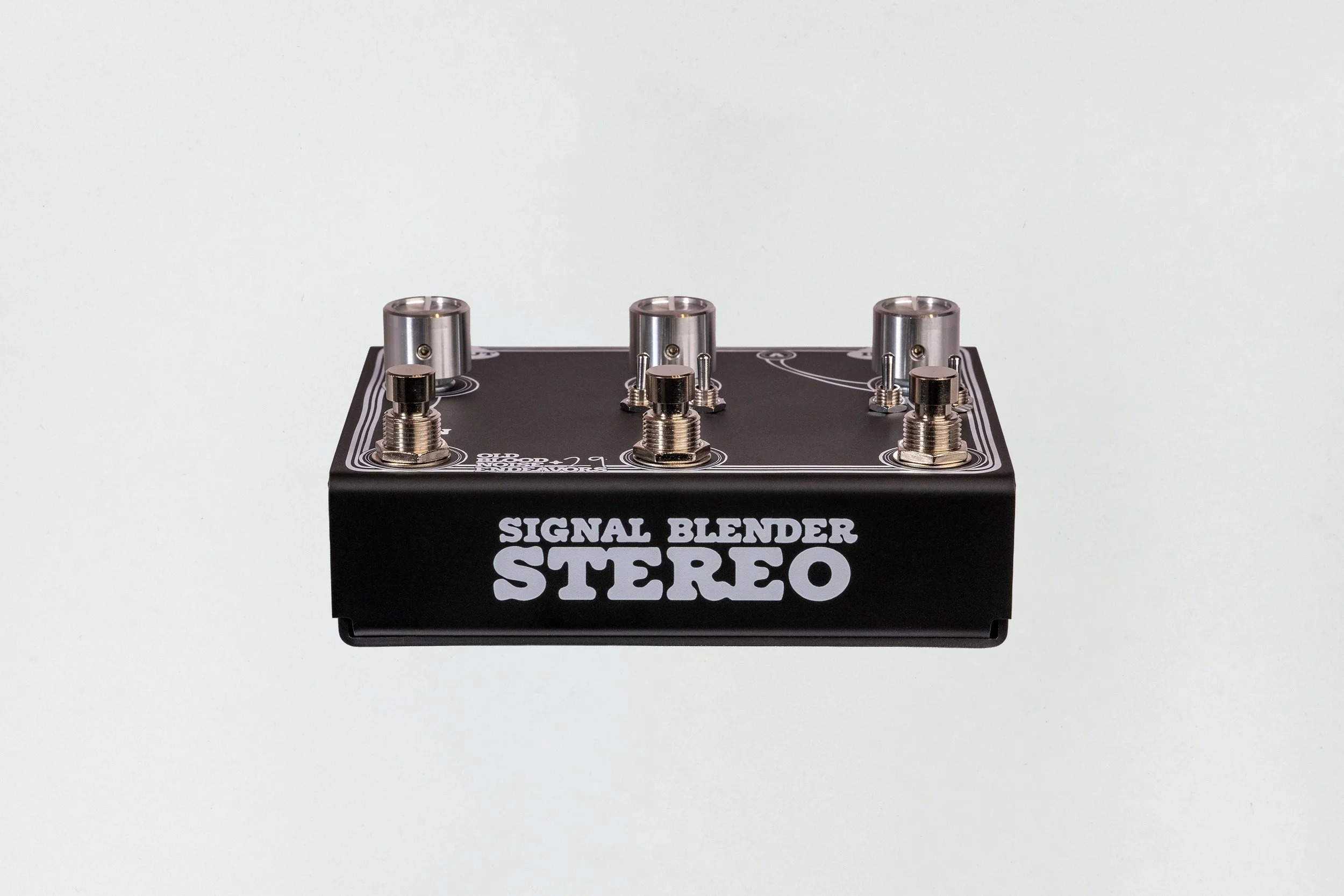 Old Blood Noise Endeavors — Old Blood Noise Stereo Signal Blender